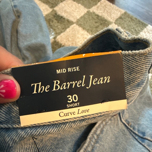 Brand New Abercrombie and Fitch Barrel Jeans - Picture 5 of 6